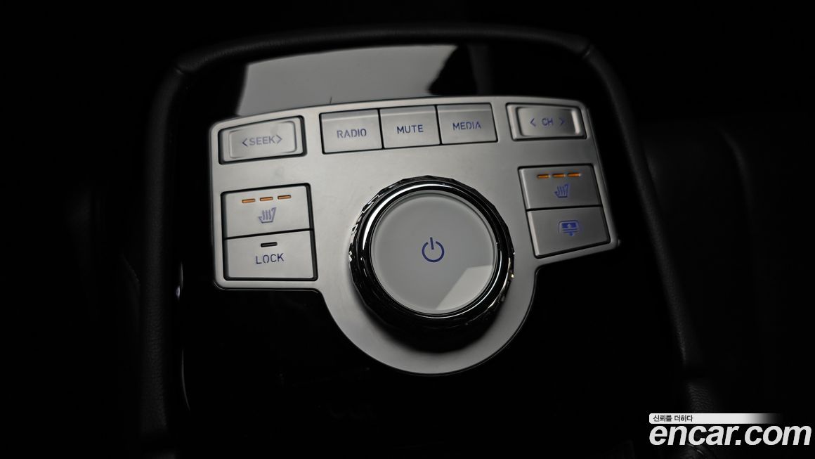 Genesis G80 2023