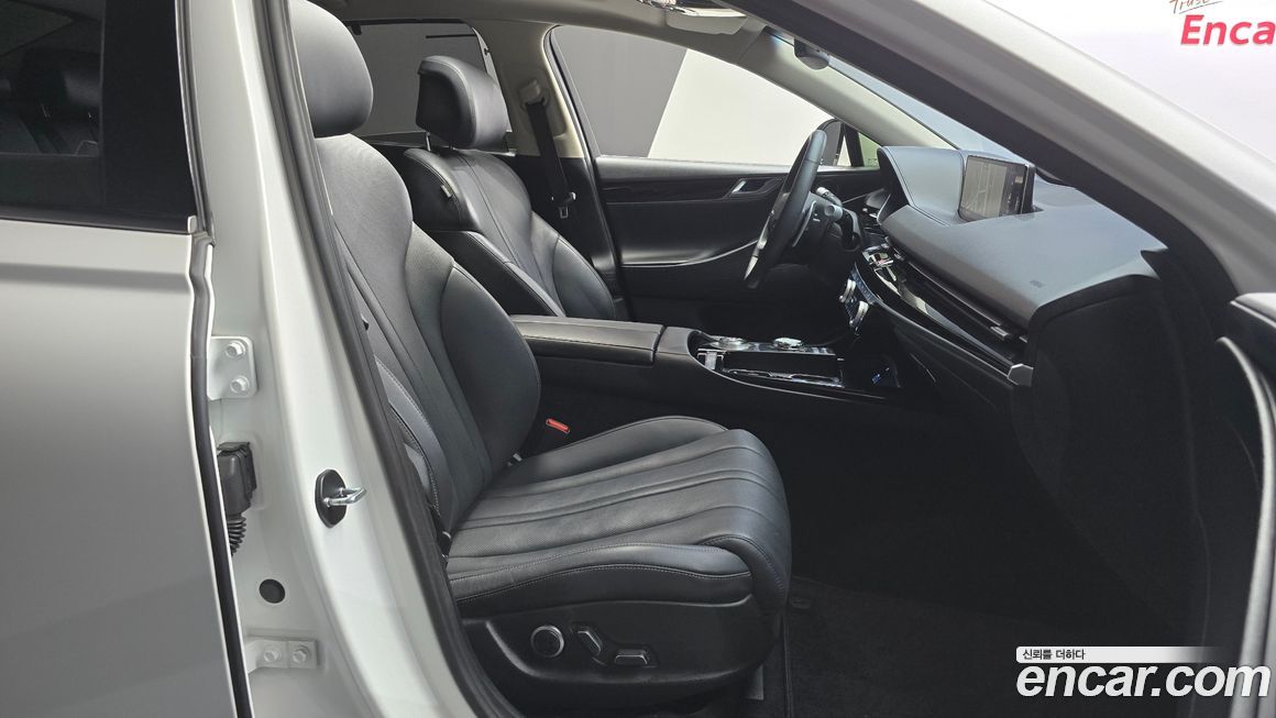 Genesis G80 2023