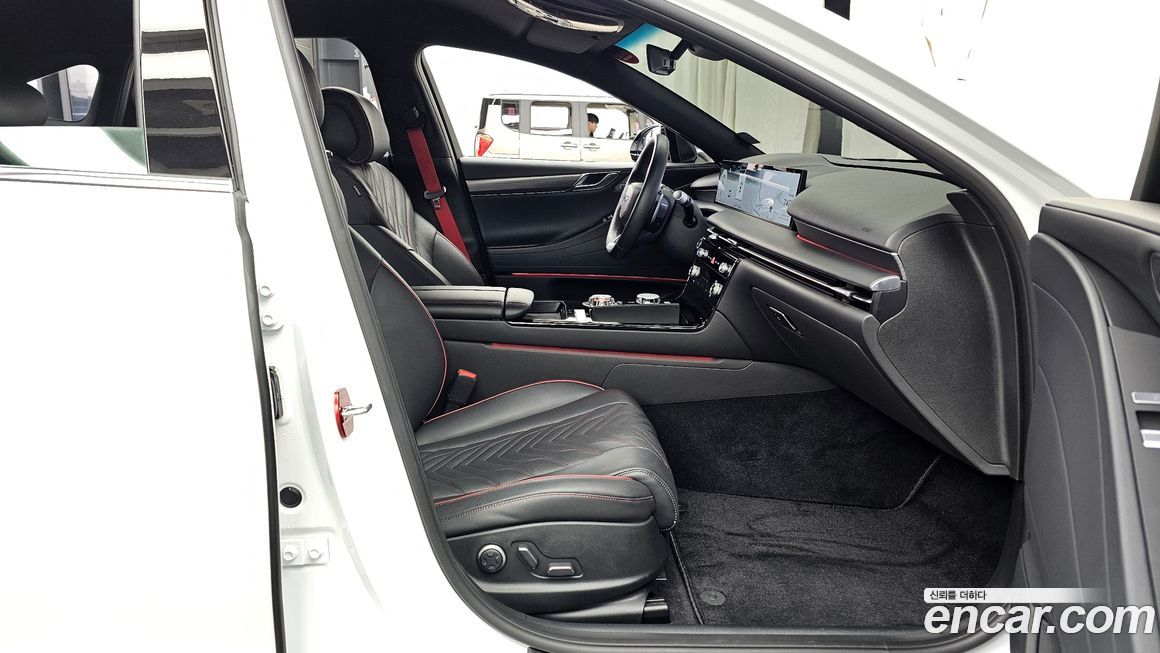 Genesis G80 2025