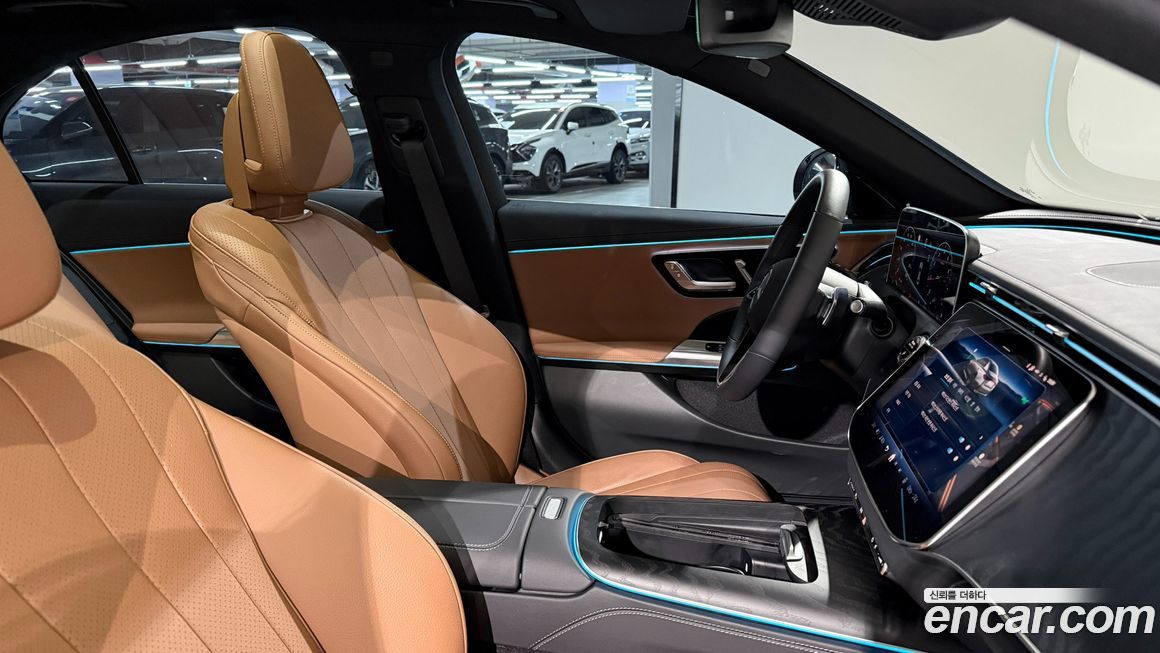 Mercedes-Benz E-Class 2025