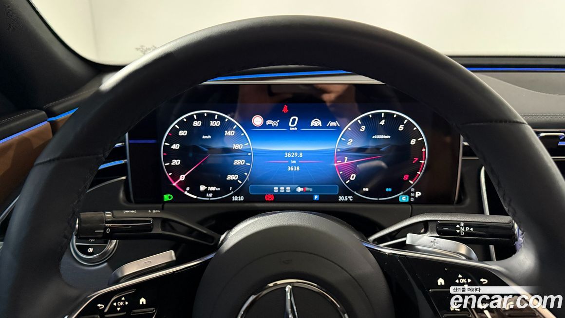 Mercedes-Benz E-Class 2025