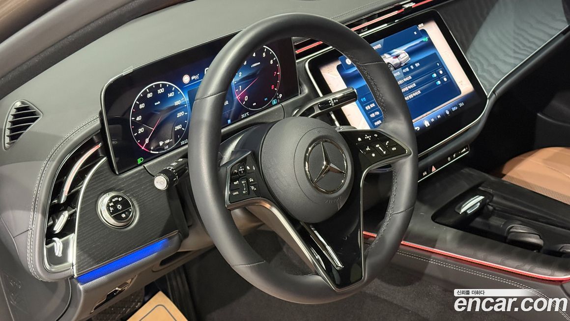 Mercedes-Benz E-Class 2025