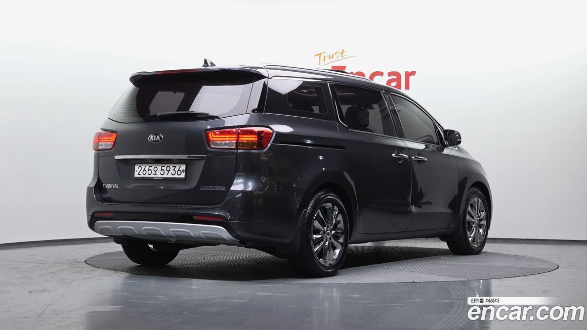 Kia Canival 2018