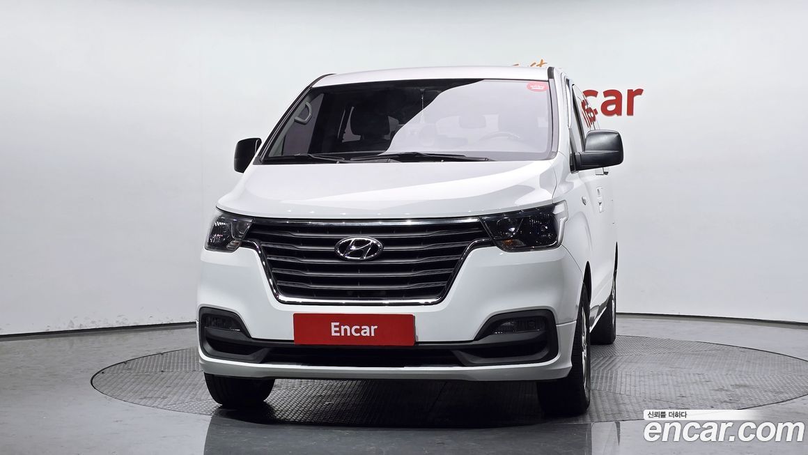 Hyundai Starex 2019