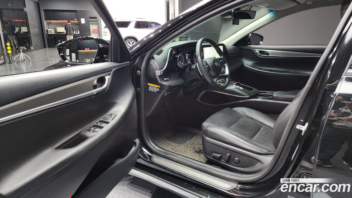 Hyundai Grandeur 2020