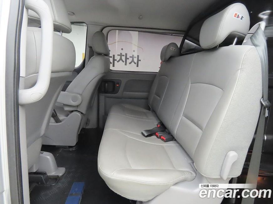 Hyundai Starex 2019