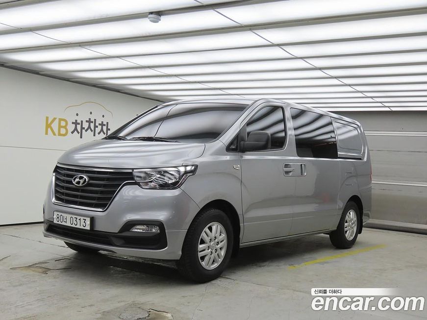 Hyundai Starex 2019