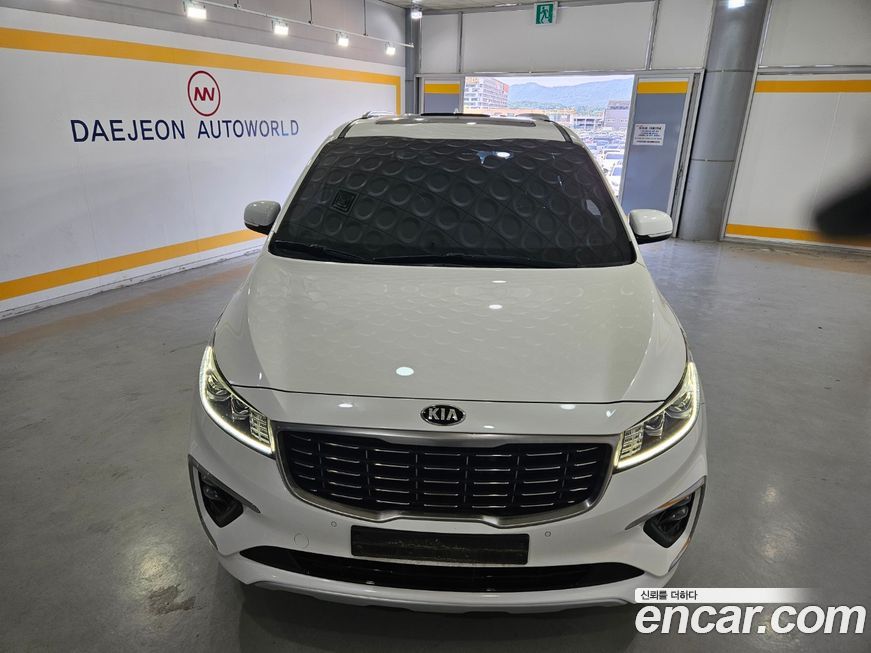 Kia Canival 2019