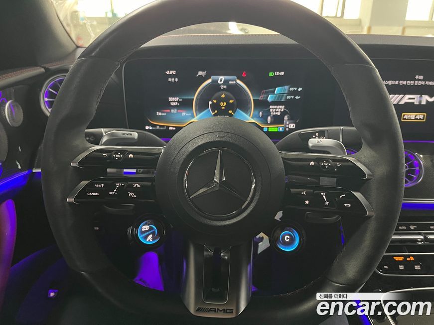 Mercedes-Benz E-Class 2022