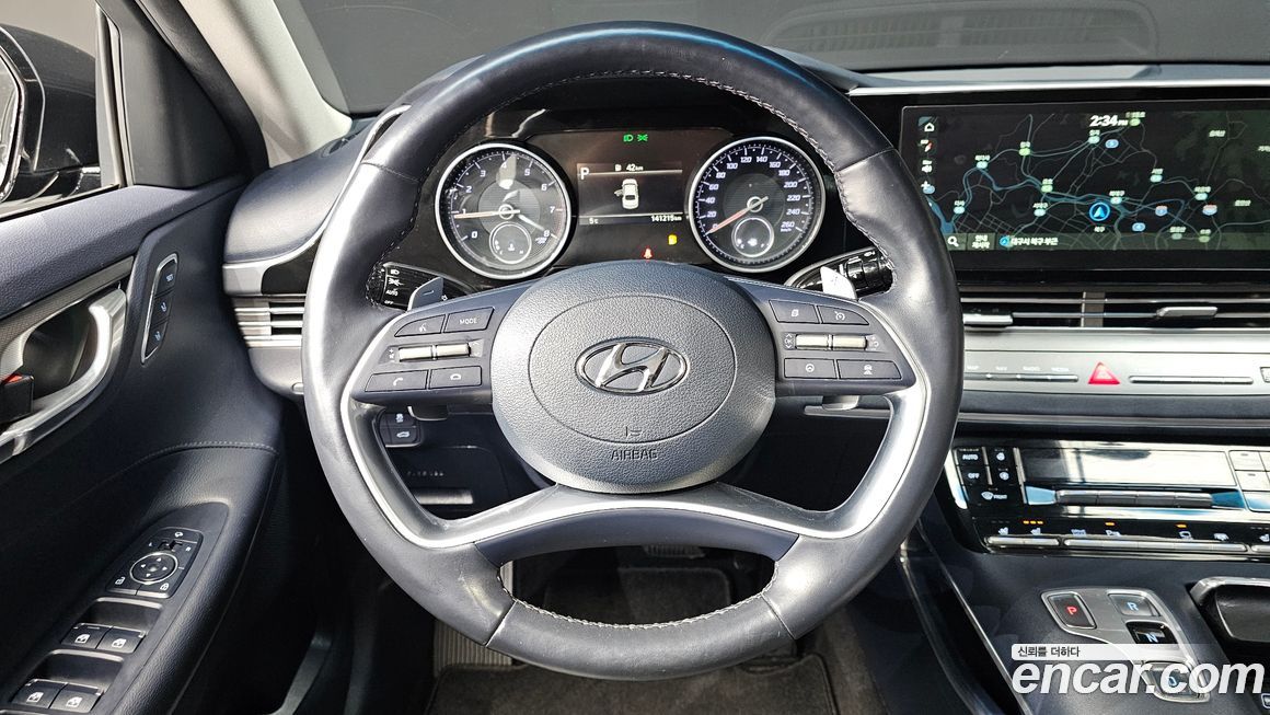 Hyundai Grandeur 2021