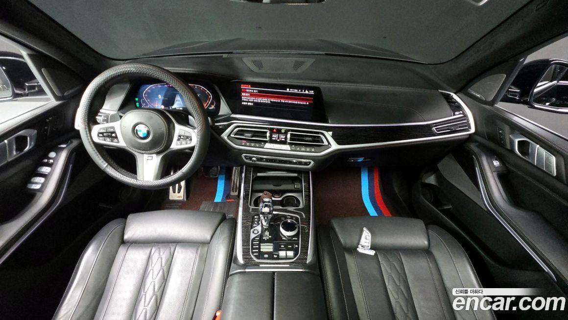 BMW X7 2021