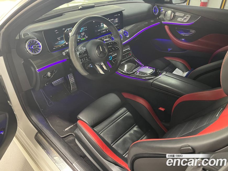 Mercedes-Benz E-Class 2022