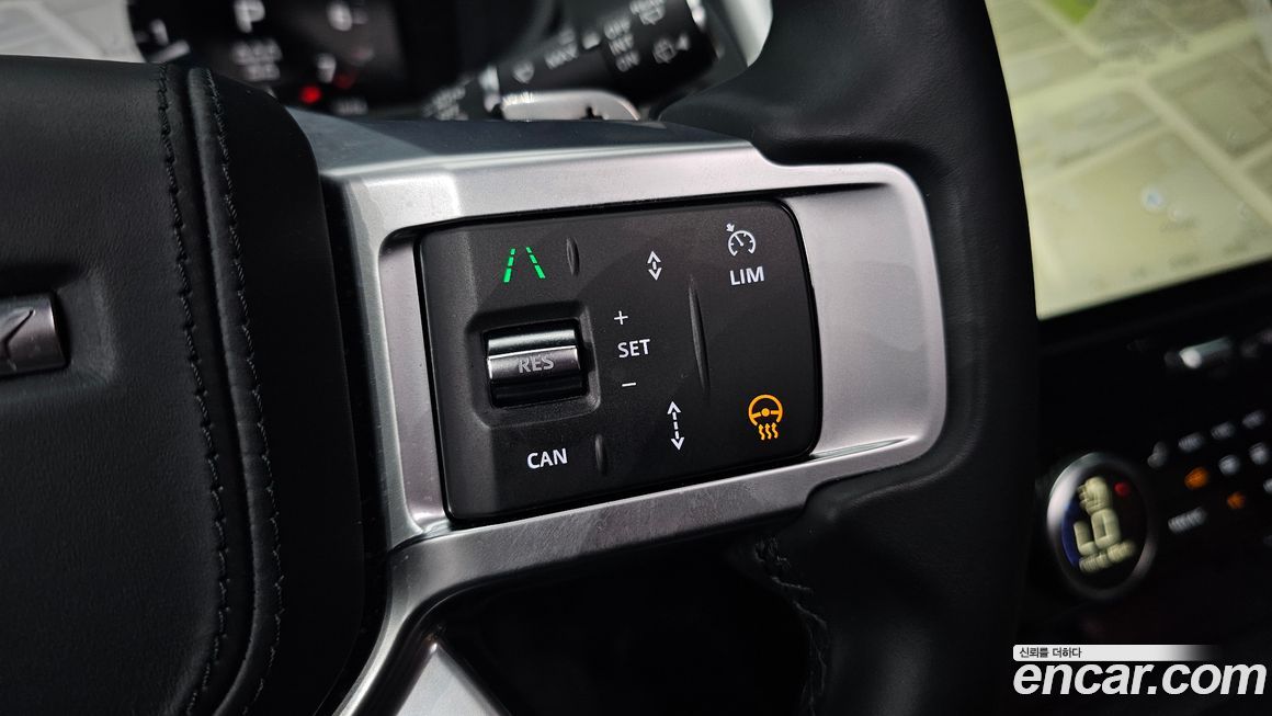 Land Rover Discovery 2024