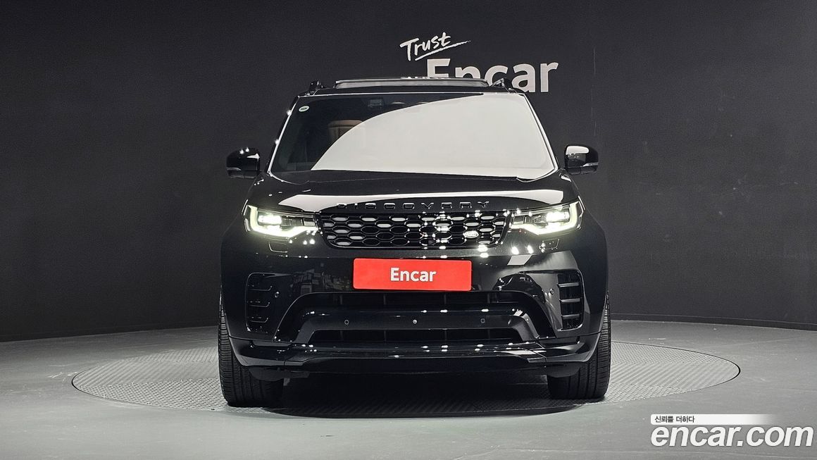 Land Rover Discovery 2024