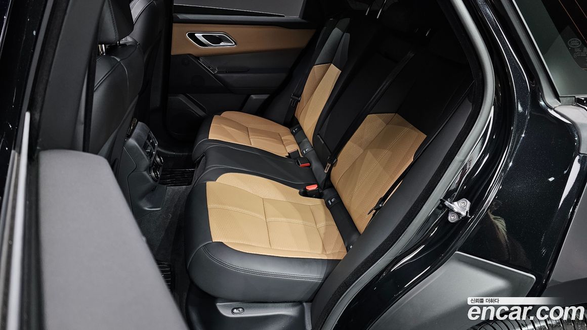 Land Rover Range Rover Velar 2025