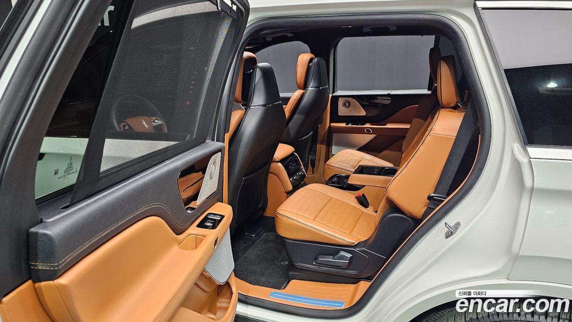 Lincoln Aviator 2025