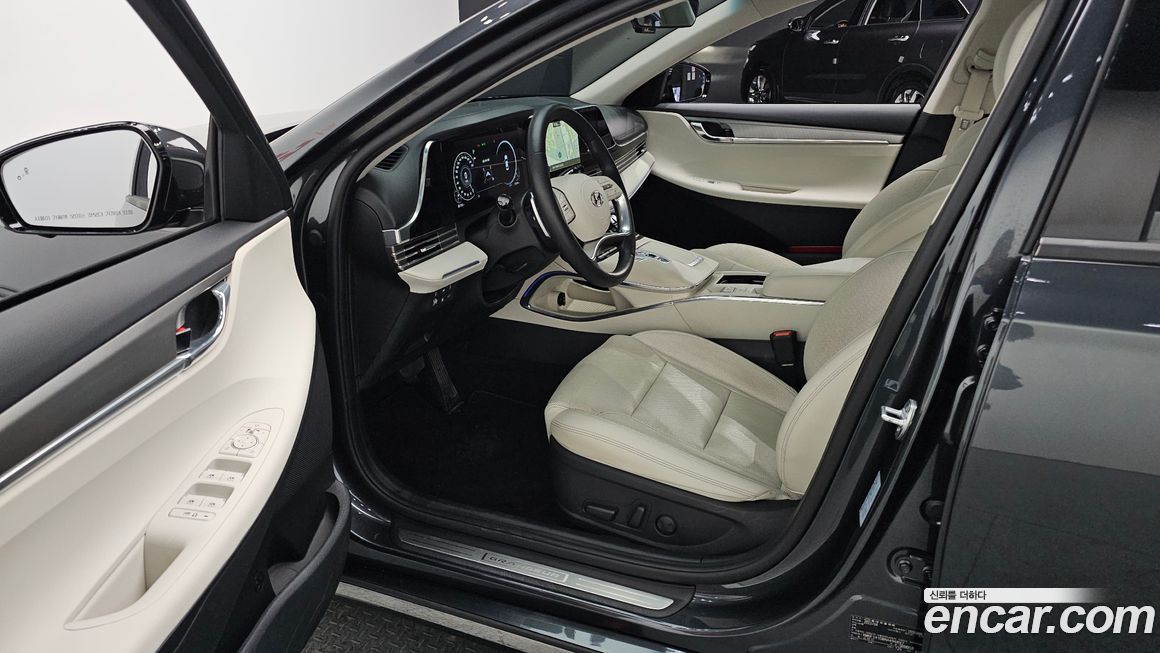 Hyundai Grandeur 2022