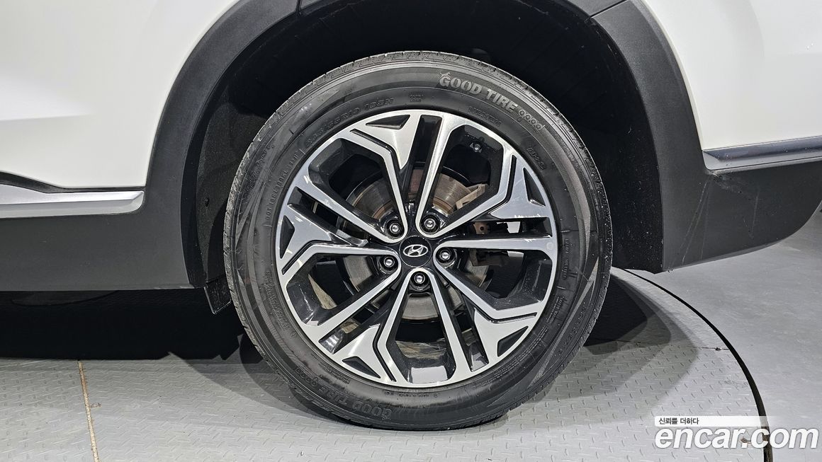 Hyundai Santafe 2020