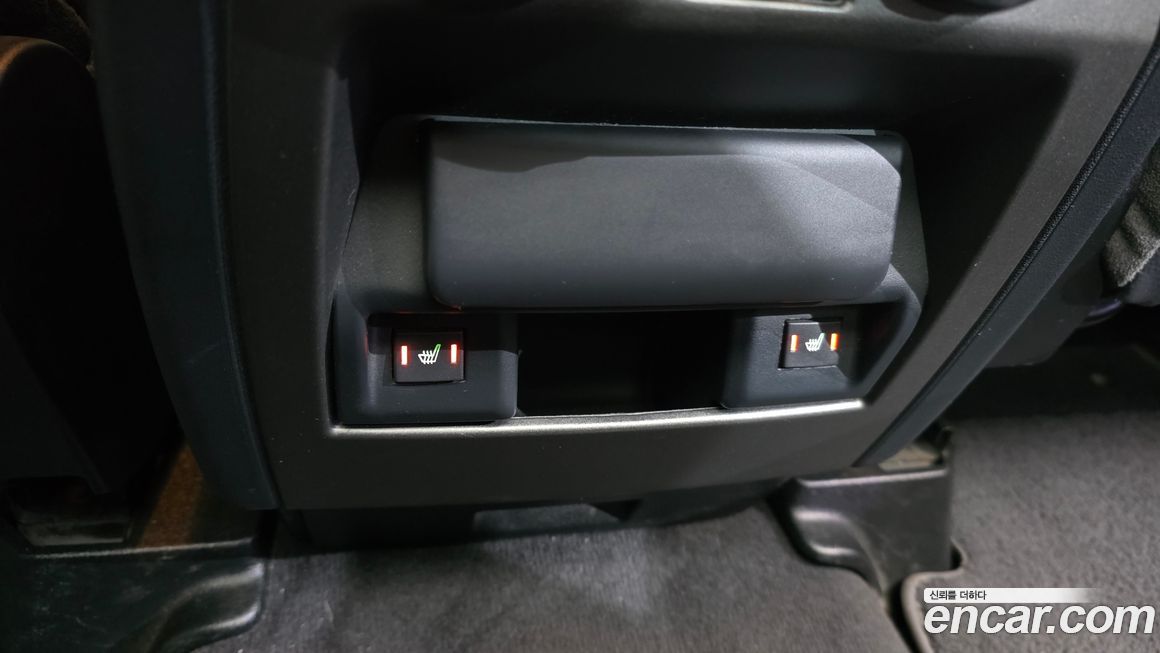 Land Rover Discovery 2016