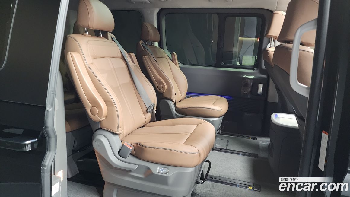 Hyundai Staria 2023