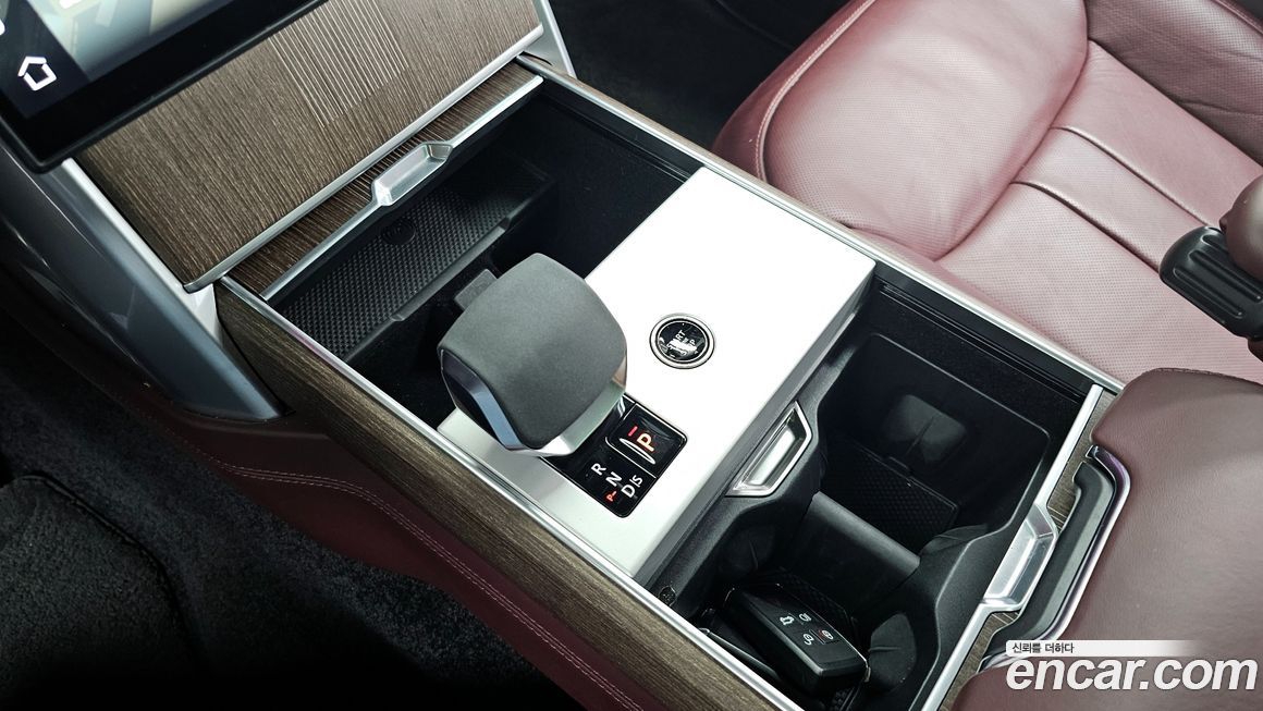 Land Rover Range Rover 2024