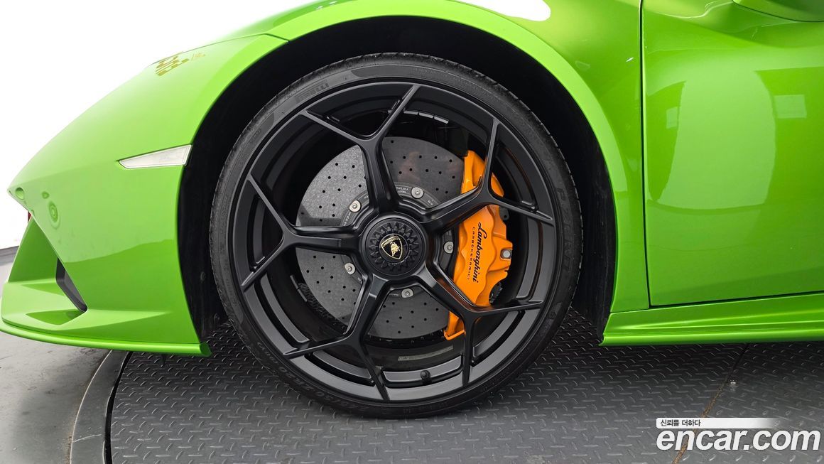 Lamborghini Huracan 2023