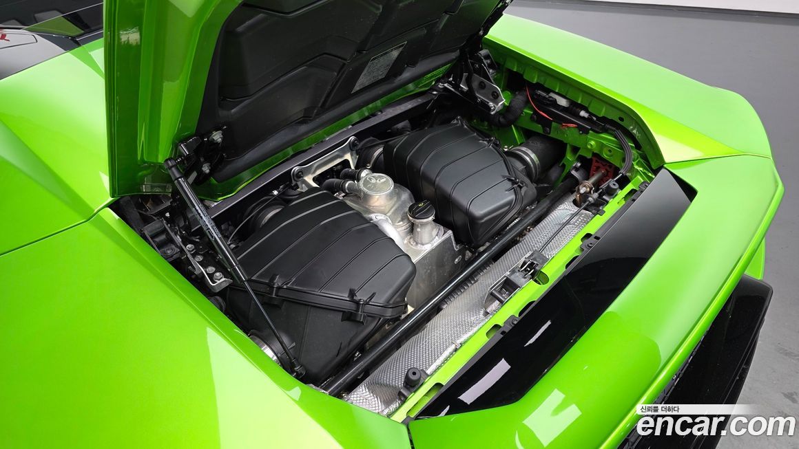 Lamborghini Huracan 2023