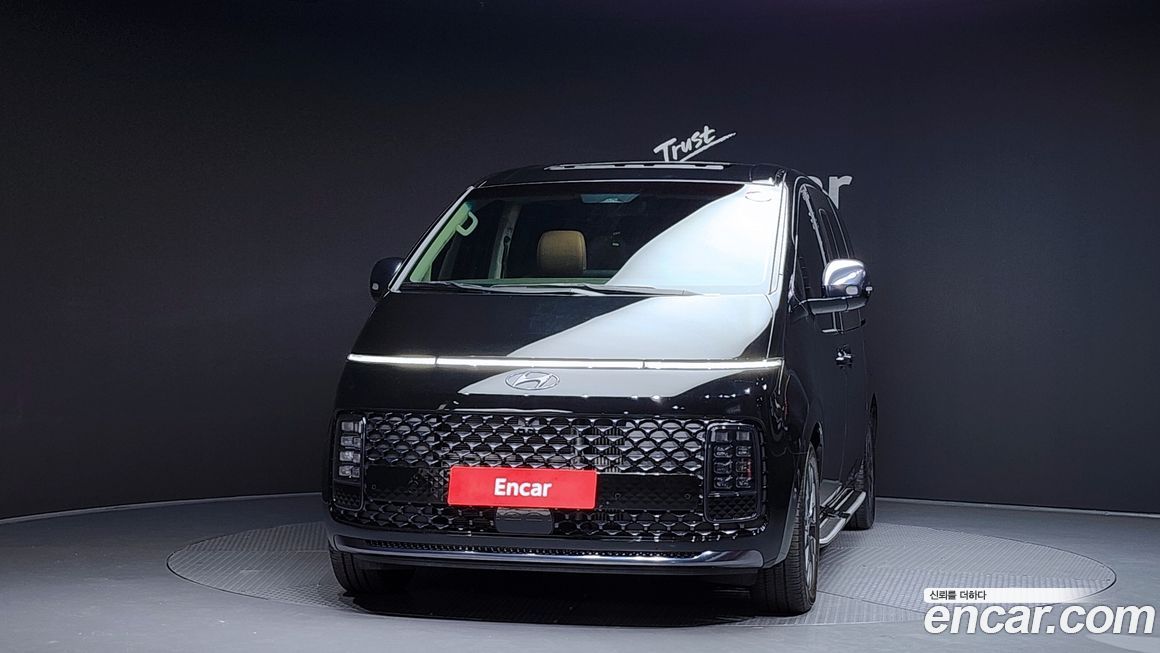 Hyundai Staria 2023