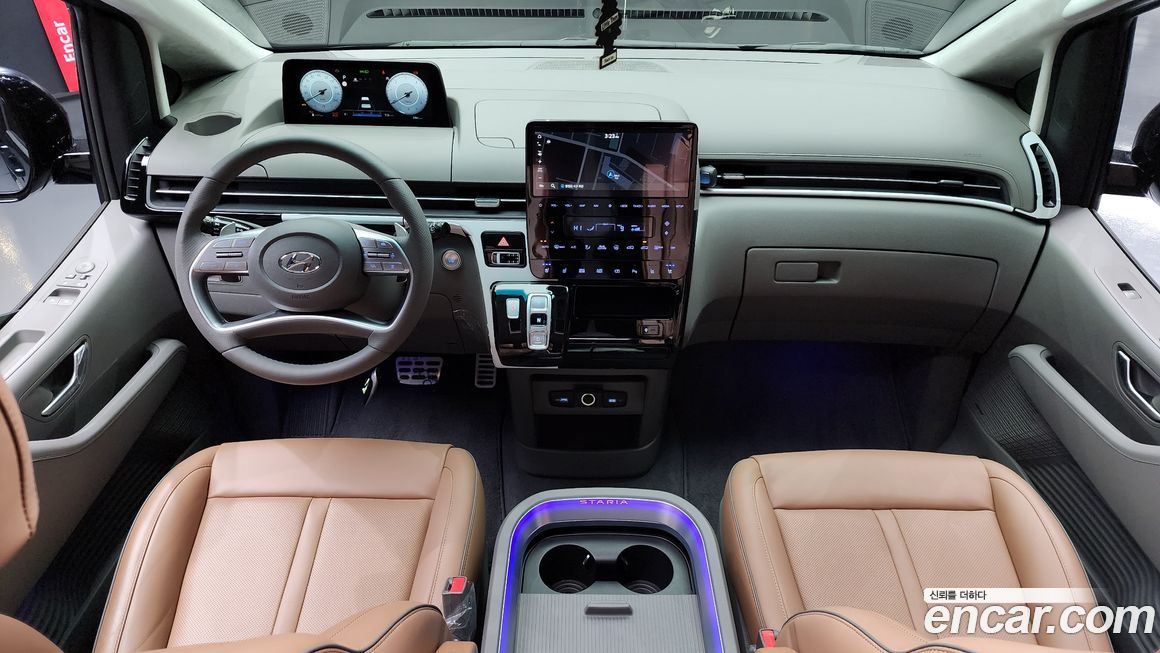 Hyundai Staria 2023
