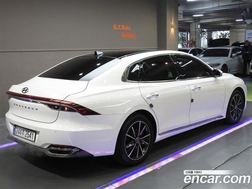 Hyundai Grandeur 2022