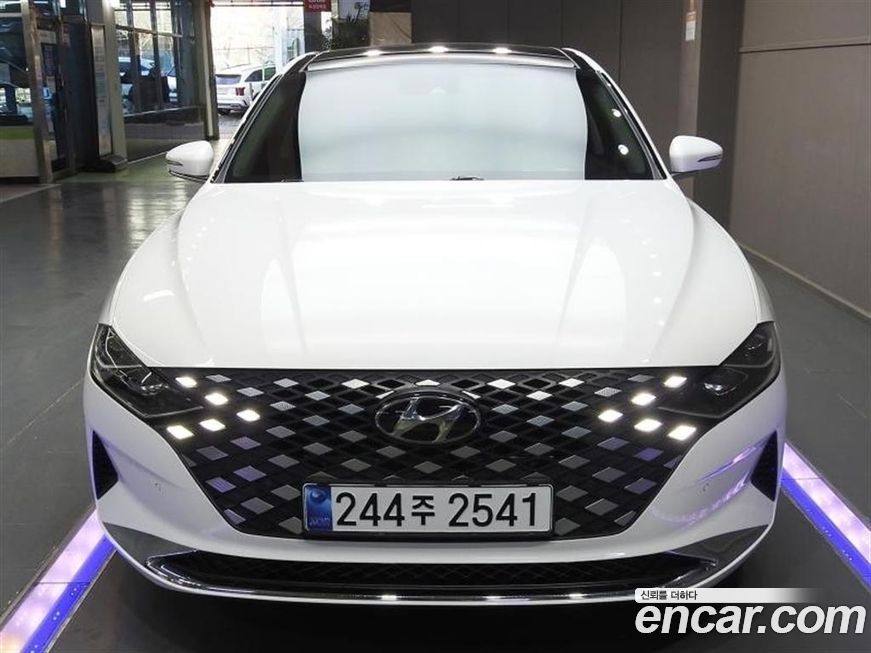 Hyundai Grandeur 2022