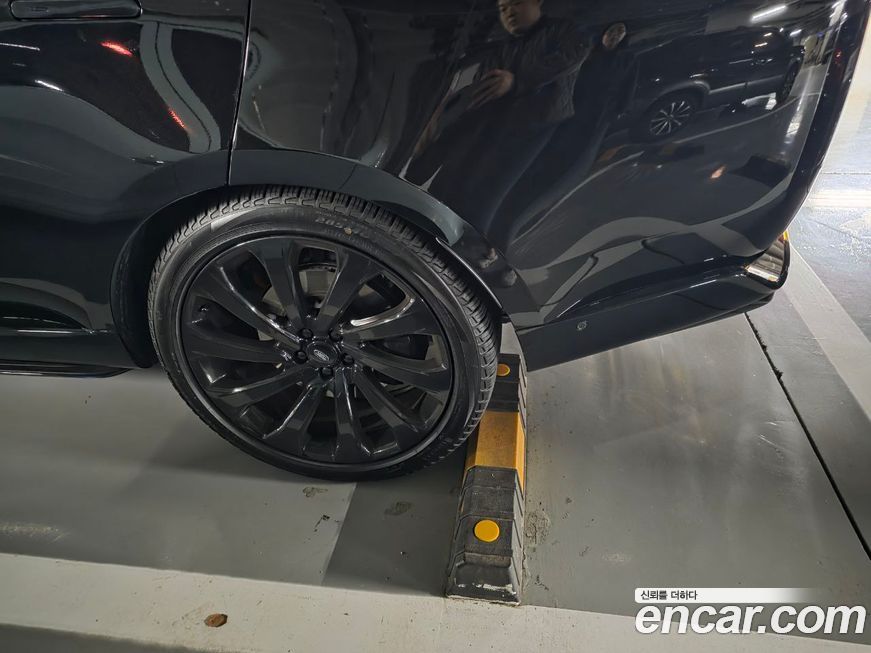 Land Rover Range Rover 2024