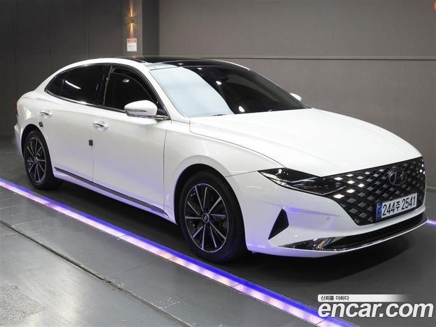Hyundai Grandeur 2022
