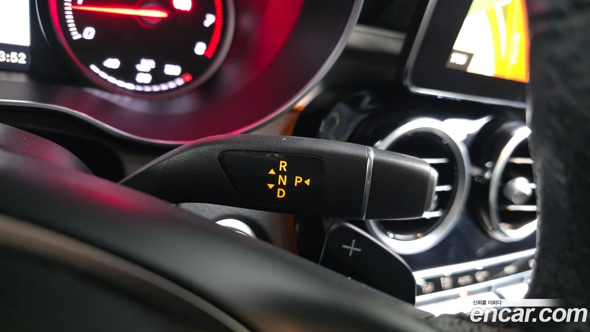 Mercedes-Benz C-Class 2018