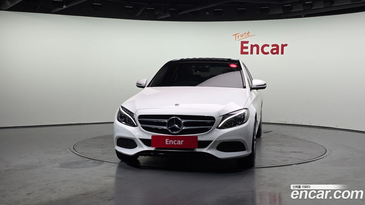 Mercedes-Benz C-Class 2018