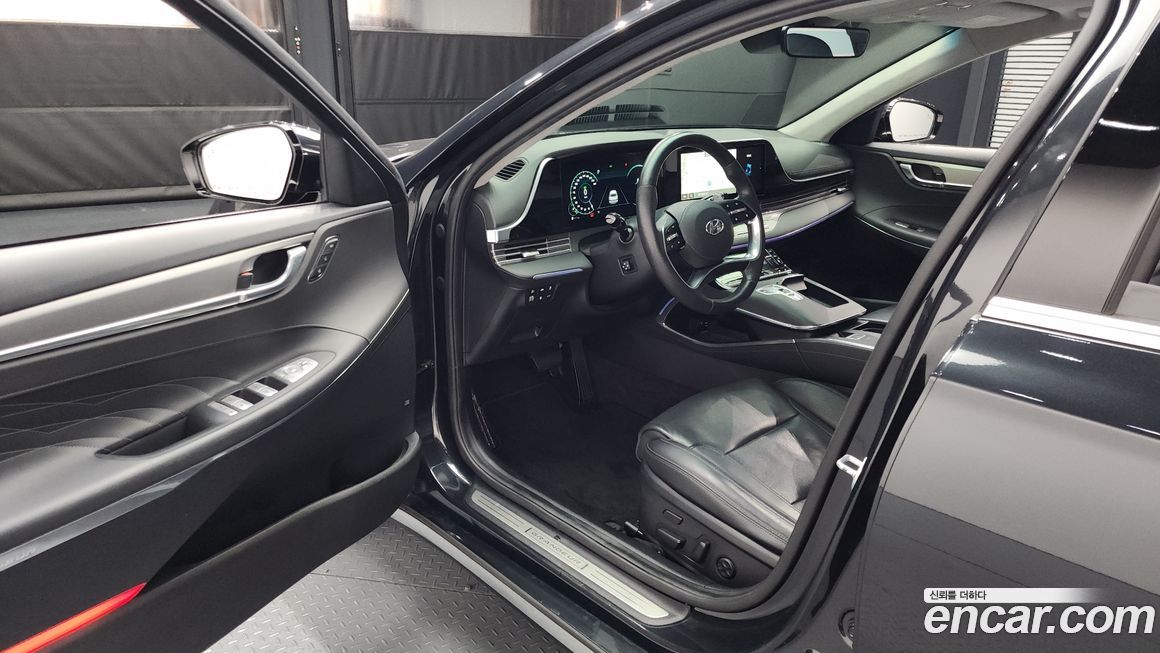 Hyundai Grandeur 2021