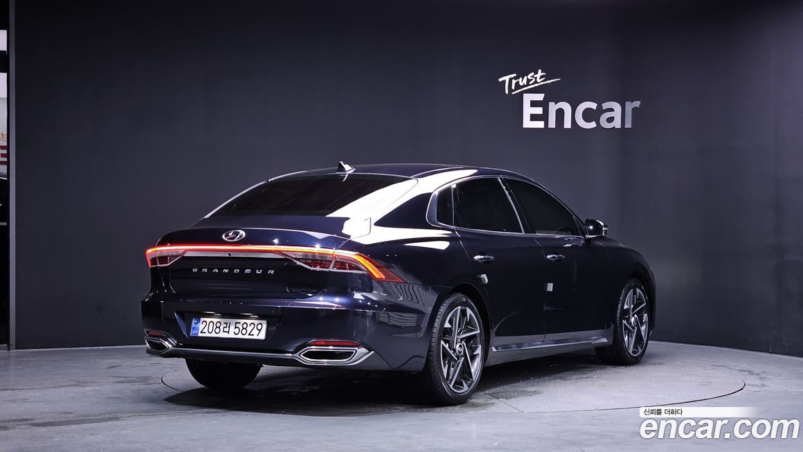 Hyundai Grandeur 2021