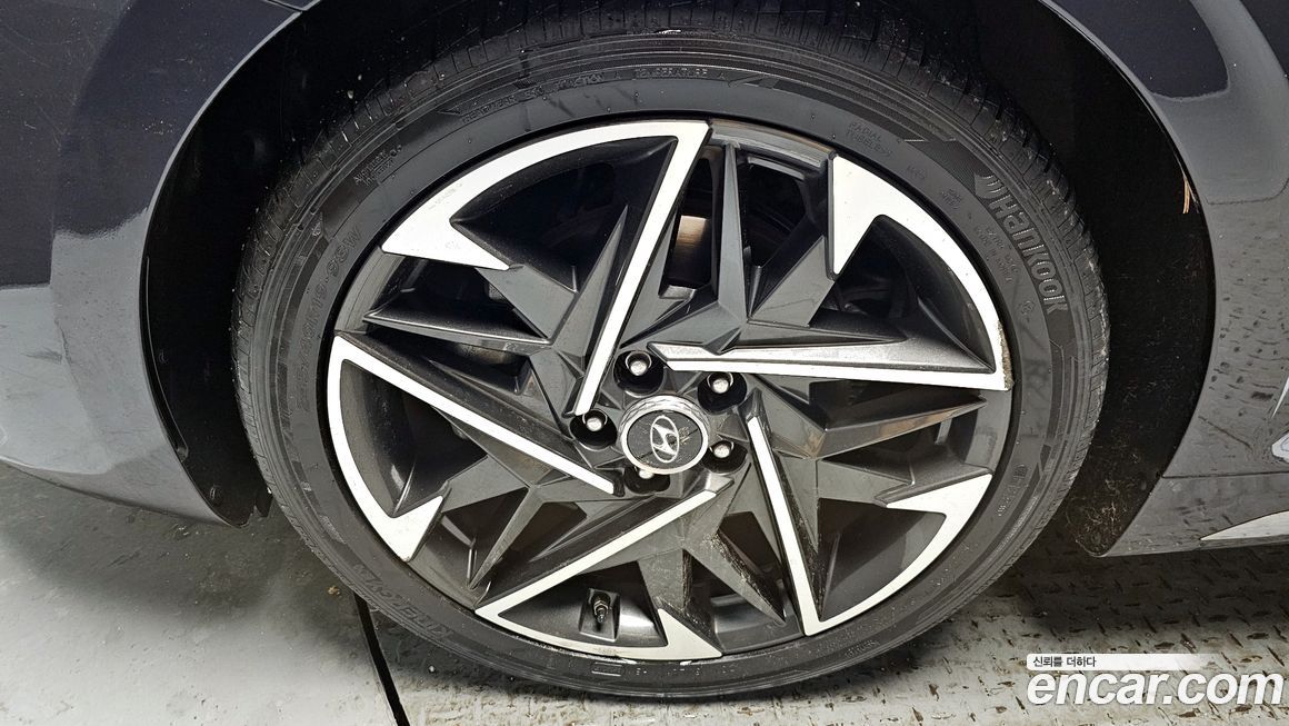 Hyundai Grandeur 2021