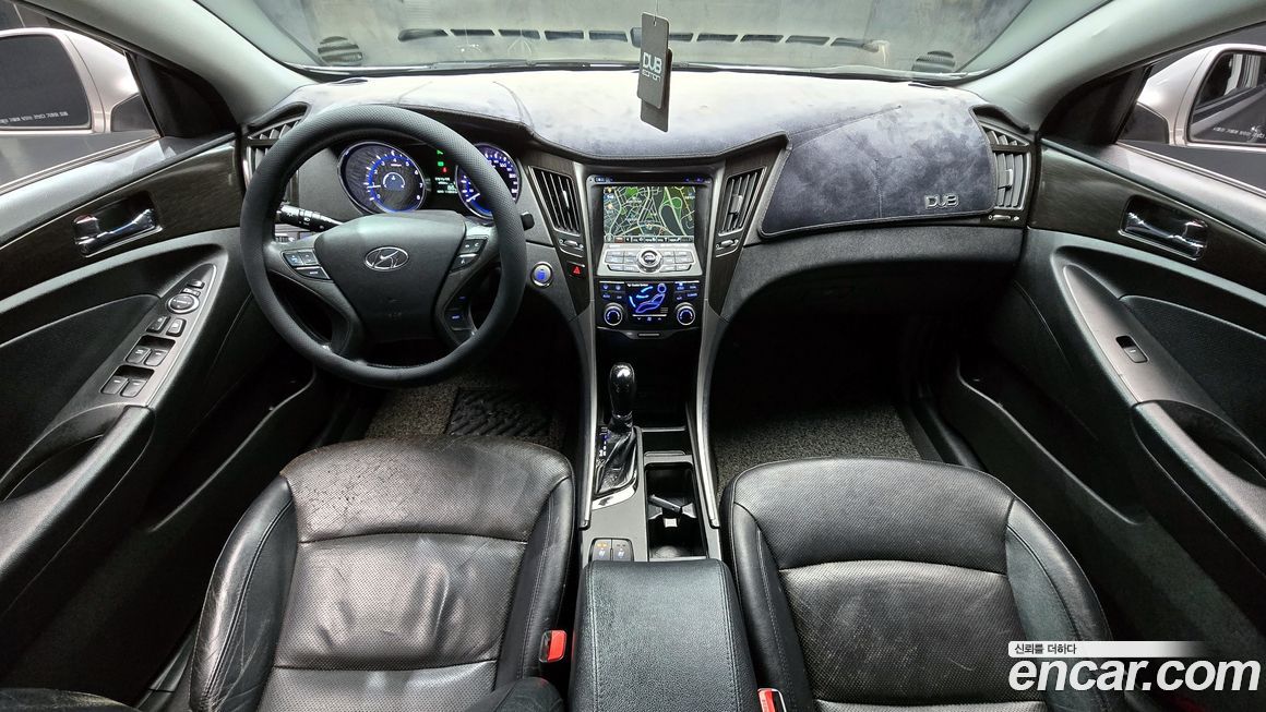 Hyundai Sonata 2012