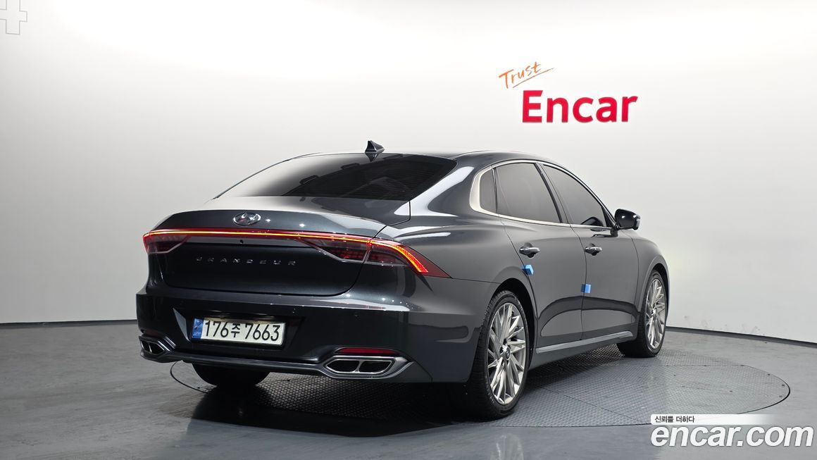 Hyundai Grandeur 2021
