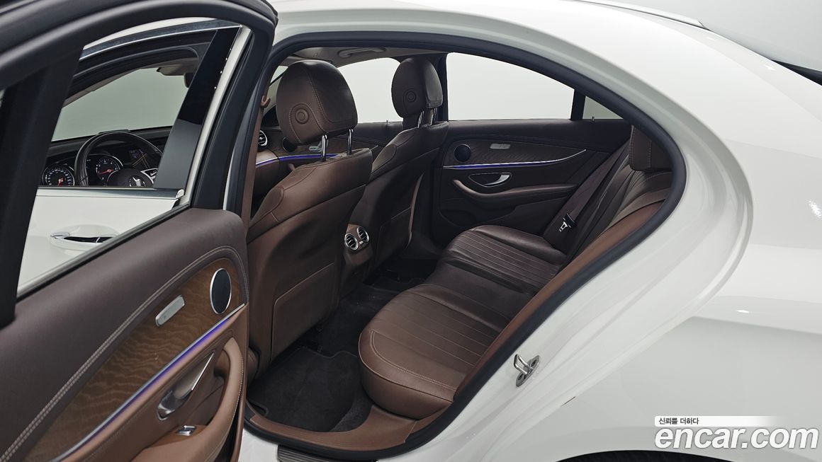 Mercedes-Benz E-Class 2019