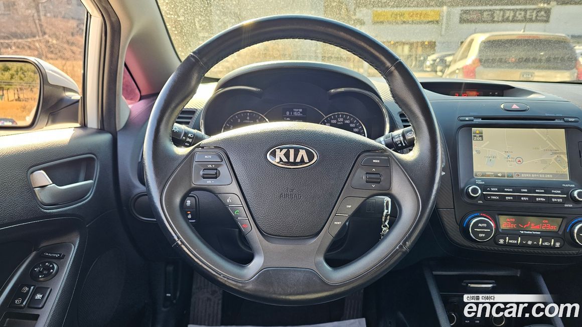 Kia K3 2015