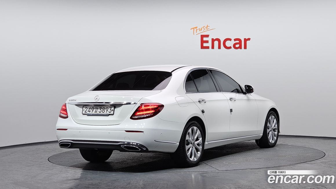 Mercedes-Benz E-Class 2019