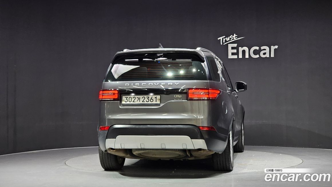 Land Rover Discovery 2018