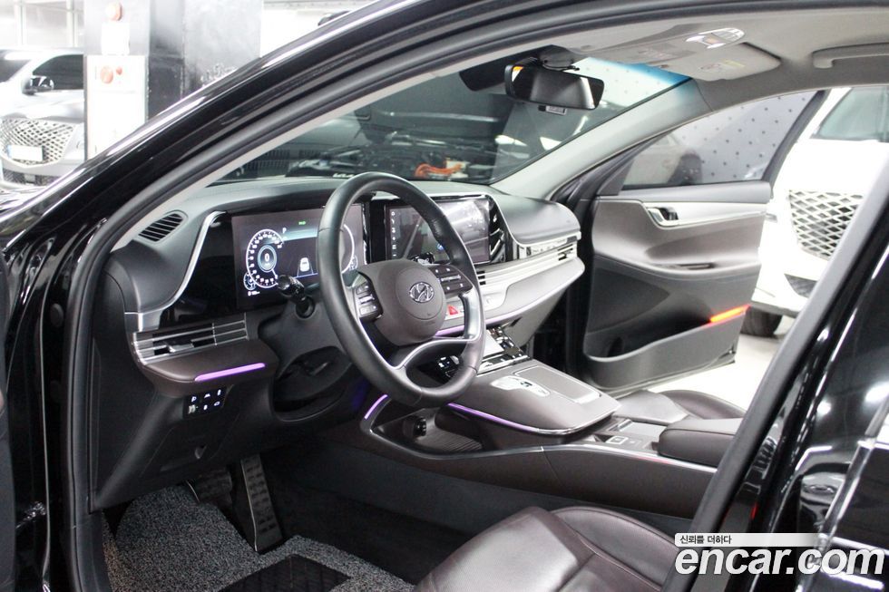 Hyundai Grandeur 2021