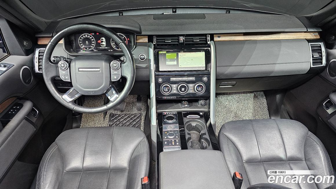 Land Rover Discovery 2018