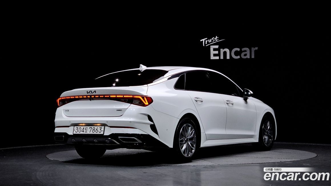 Kia K5 2023
