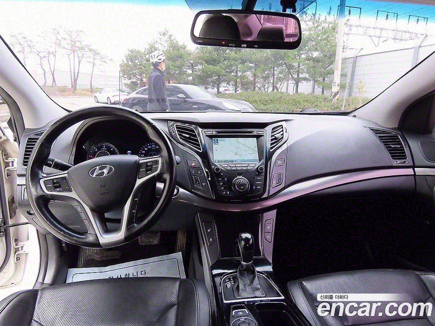 Hyundai i40 2012