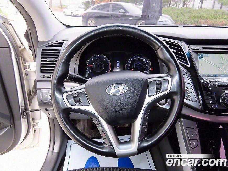 Hyundai i40 2012