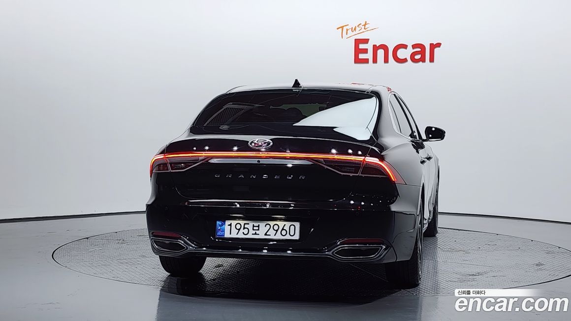 Hyundai Grandeur 2022